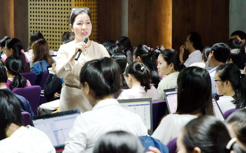 Cô giáo chuyên gia giáo dục toàn cầu - Ảnh 1. Cô giáo chuyên gia giáo dục toàn cầu - Ảnh 1.