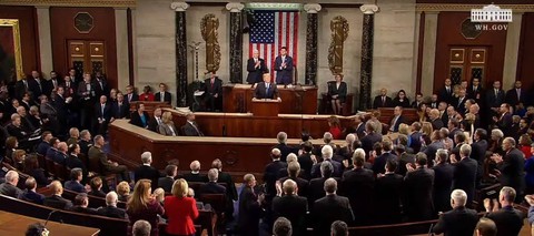 Ông Trump tìm cách hàn gắn nước Mỹ - Ảnh 4. Ông Trump tìm cách hàn gắn nước Mỹ - Ảnh 4.