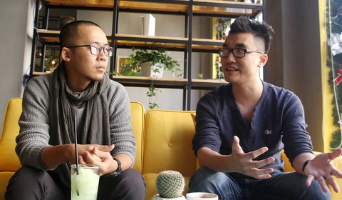 Ở nước ngoài, nhỏ lớn hay về già, mọi người vẫn đọc truyện tranh - Ảnh 1. Ở nước ngoài, nhỏ lớn hay về già, mọi người vẫn đọc truyện tranh - Ảnh 1.