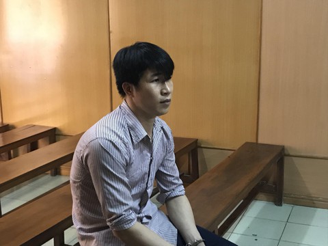 Ghen tuông, đâm người yêu 62 nhát lãnh 12 năm tù - Ảnh 1. Ghen tuông, đâm người yêu 62 nhát lãnh 12 năm tù - Ảnh 1.