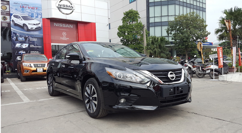 Xe lại đua giảm giá, chiêu dụ người mua - Ảnh 1. Xe lại đua giảm giá, chiêu dụ người mua - Ảnh 1.