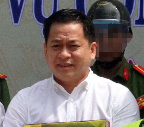 Phan Văn Anh Vũ có mấy hộ chiếu giả? - Ảnh 1. Phan Văn Anh Vũ có mấy hộ chiếu giả? - Ảnh 1.