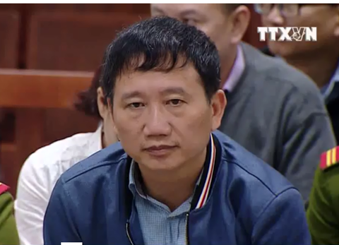 Luật sư của Trịnh Xuân Thanh cãi tay đôi, ngắt lời chủ tọa - Ảnh 1. Luật sư của Trịnh Xuân Thanh cãi tay đôi, ngắt lời chủ tọa - Ảnh 1.