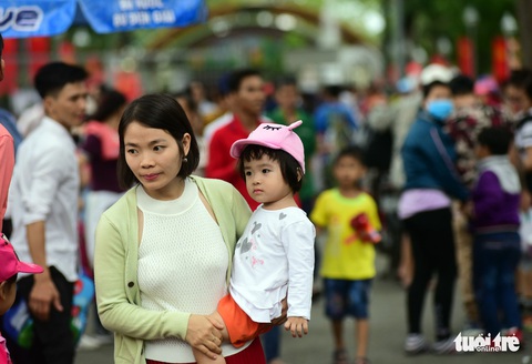 Phố xá Sài Gòn vắng vẻ, se lạnh ngày đầu năm - Ảnh 3. Phố xá Sài Gòn vắng vẻ, se lạnh ngày đầu năm - Ảnh 3.