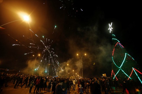 Mãn nhãn với các màn trình diễn pháo hoa mừng năm mới 2019 - Ảnh 12. Mãn nhãn với các màn trình diễn pháo hoa mừng năm mới 2019 - Ảnh 12.