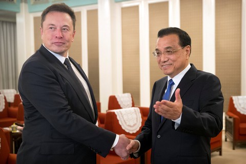Trung Quốc muốn cấp định cư vĩnh viễn cho tỉ phú Elon Musk - Ảnh 1. Trung Quốc muốn cấp định cư vĩnh viễn cho tỉ phú Elon Musk - Ảnh 1.