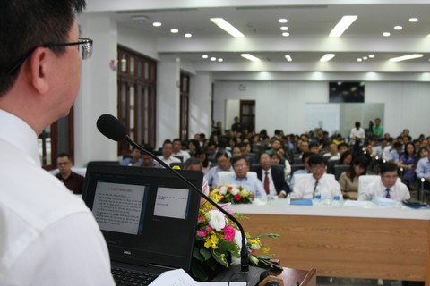 Giải quyết việc làm cho sinh viên là trách nhiệm của chính quyền - Ảnh 2. Giải quyết việc làm cho sinh viên là trách nhiệm của chính quyền - Ảnh 2.
