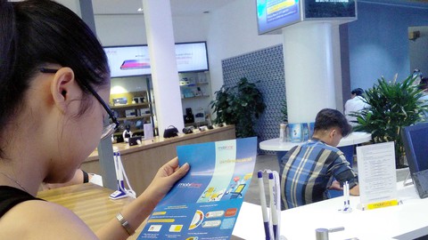 Chuyển mạng giữ số: Nhà mạng tung chiêu giữ khách - Ảnh 1. Chuyển mạng giữ số: Nhà mạng tung chiêu giữ khách - Ảnh 1.