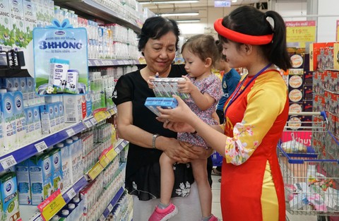 Cuối tuần mua nước giặt 3.8kg giá 3.000đ tại Co.opmart và Co.opXtra - Ảnh 1. Cuối tuần mua nước giặt 3.8kg giá 3.000đ tại Co.opmart và Co.opXtra - Ảnh 1.