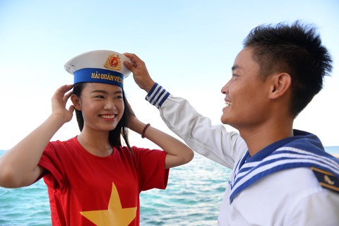 ‘Nụ hồng’ không ngừng học hỏi - Ảnh 1. ‘Nụ hồng’ không ngừng học hỏi - Ảnh 1.