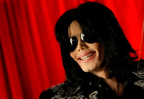 Phim tài liệu mới về Michael Jackson bị phản ứng vì có yếu tố ấu dâm - Ảnh 1. Phim tài liệu mới về Michael Jackson bị phản ứng vì có yếu tố ấu dâm - Ảnh 1.