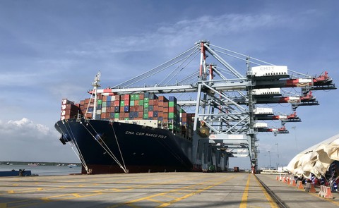 Tàu container lớn nhất thế giới chở hàng đi thẳng từ VN sang Bắc Âu - Ảnh 1. Tàu container lớn nhất thế giới chở hàng đi thẳng từ VN sang Bắc Âu - Ảnh 1.