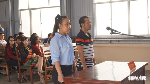 4 năm tù cho nữ phóng viên tống tiền doanh nghiệp - Ảnh 1. 4 năm tù cho nữ phóng viên tống tiền doanh nghiệp - Ảnh 1.