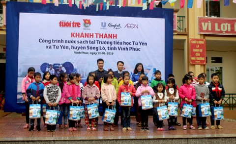 Học sinh Vĩnh Phúc hào hứng vì trường có nước sạch - Ảnh 4. Học sinh Vĩnh Phúc hào hứng vì trường có nước sạch - Ảnh 4.