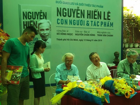 Tác phẩm Nguyễn Hiến Lê đơn sơ mà sâu thẳm, cũ kỹ mà rất hiện đại - Ảnh 4. Tác phẩm Nguyễn Hiến Lê đơn sơ mà sâu thẳm, cũ kỹ mà rất hiện đại - Ảnh 4.