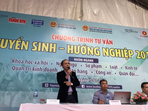 Học sinh Đà Nẵng quan tâm đến kinh tế, khởi nghiệp - Ảnh 2. Học sinh Đà Nẵng quan tâm đến kinh tế, khởi nghiệp - Ảnh 2.