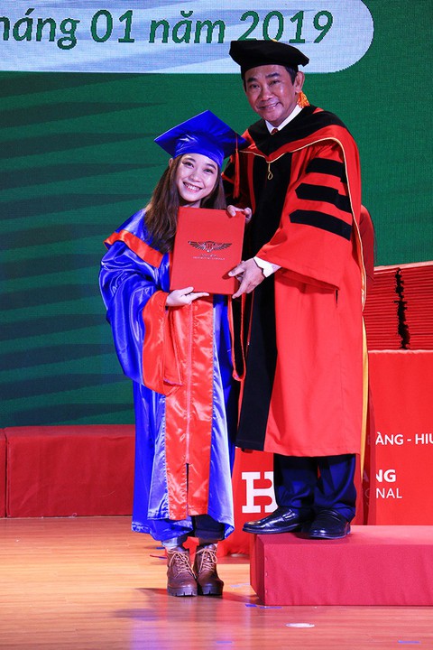 Sinh viên ĐH quốc tế Hồng Bàng giành Giải thưởng Loa Thành 2018 - Ảnh 2. Sinh viên ĐH quốc tế Hồng Bàng giành Giải thưởng Loa Thành 2018 - Ảnh 2.