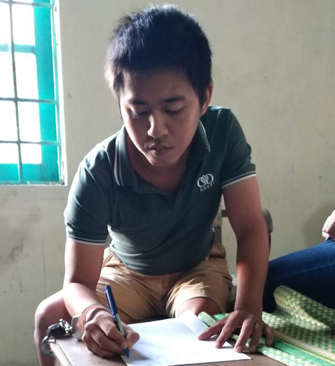 Thưởng nóng Công an Đà Nẵng phá vụ vụ cướp 27 giây - Ảnh 2. Thưởng nóng Công an Đà Nẵng phá vụ vụ cướp 27 giây - Ảnh 2.