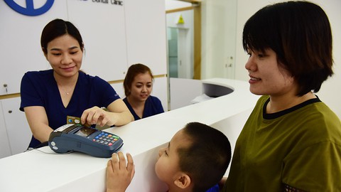 Nộp học phí, viện phí... qua điện thoại - Ảnh 1. Nộp học phí, viện phí... qua điện thoại - Ảnh 1.