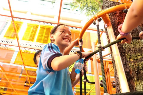 Đường sách TP.HCM tăng doanh thu liên tục 3 năm - Ảnh 1. Đường sách TP.HCM tăng doanh thu liên tục 3 năm - Ảnh 1.