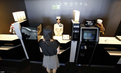 Khách sạn sa thải hơn 100 nhân viên robot vì... ăn hại - Ảnh 4. Khách sạn sa thải hơn 100 nhân viên robot vì... ăn hại - Ảnh 4.