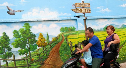 Phố chuyên doanh hoa và ẩm thực Hồ Thị Kỷ hiện dần lên rực rỡ - Ảnh 2. Phố chuyên doanh hoa và ẩm thực Hồ Thị Kỷ hiện dần lên rực rỡ - Ảnh 2.