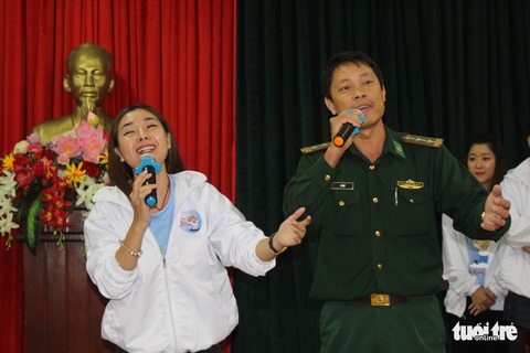Nghe Tổ quốc gọi tên mình bằng tiếng sóng Hoàng Sa, Trường Sa - Ảnh 4. Nghe Tổ quốc gọi tên mình bằng tiếng sóng Hoàng Sa, Trường Sa - Ảnh 4.