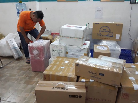 Khổ với dịch vụ vận chuyển hàng hóa, gửi đến Đắk Lắk hàng về... Gia Lai - Ảnh 1. Khổ với dịch vụ vận chuyển hàng hóa, gửi đến Đắk Lắk hàng về... Gia Lai - Ảnh 1.