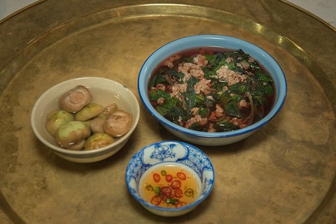 Những món ngon làm từ cua của đầu bếp “Ký ức Hà Nội” - Ảnh 2. Những món ngon làm từ cua của đầu bếp “Ký ức Hà Nội” - Ảnh 2.