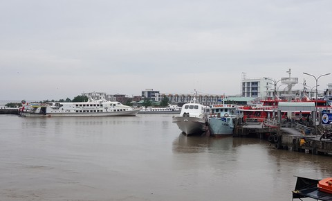 Miền Tây căng sức ứng phó bão số 1 - Ảnh 1. Miền Tây căng sức ứng phó bão số 1 - Ảnh 1.