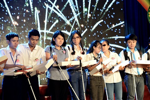 Nắng ấm rực vàng 20 năm Thư viện sách nói Hướng Dương - Ảnh 8. Nắng ấm rực vàng 20 năm Thư viện sách nói Hướng Dương - Ảnh 8.