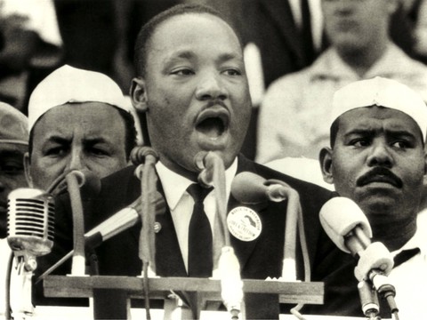 Martin Luther King - Một giấc mơ còn xanh - Ảnh 1. Martin Luther King - Một giấc mơ còn xanh - Ảnh 1.