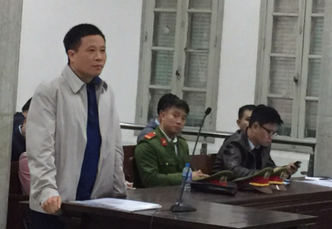 Hà Văn Thắm thừa nhận chỉ đạo chi lãi ngoài ở OceanBank - Ảnh 1. Hà Văn Thắm thừa nhận chỉ đạo chi lãi ngoài ở OceanBank - Ảnh 1.