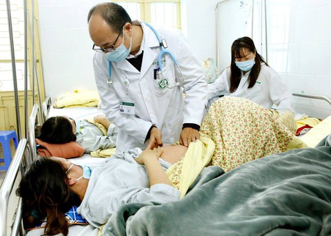 Bộ Y tế khuyến cáo mọi người dân tiêm ngay vắc xin phòng sởi - Ảnh 1. Bộ Y tế khuyến cáo mọi người dân tiêm ngay vắc xin phòng sởi - Ảnh 1.