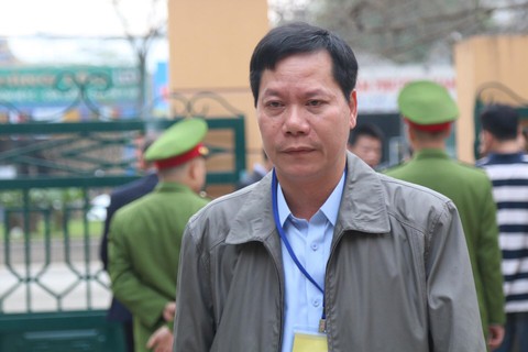 9 người chết, không có chuyện người đứng đầu không chịu trách nhiệm - Ảnh 2. 9 người chết, không có chuyện người đứng đầu không chịu trách nhiệm - Ảnh 2.