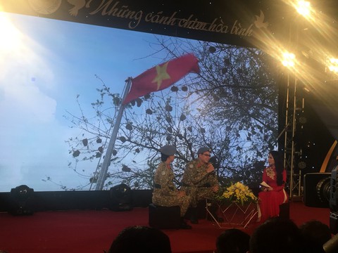 Sĩ quan VN đi gìn giữ hòa bình, luôn nhớ sau lưng mình là Tổ quốc - Ảnh 3. Sĩ quan VN đi gìn giữ hòa bình, luôn nhớ sau lưng mình là Tổ quốc - Ảnh 3.