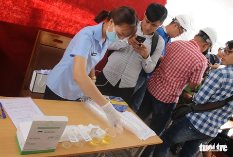 Vẫn phát hiện tài xế container ở cảng Cát Lái ‘dính’ ma túy - Ảnh 4. Vẫn phát hiện tài xế container ở cảng Cát Lái ‘dính’ ma túy - Ảnh 4.