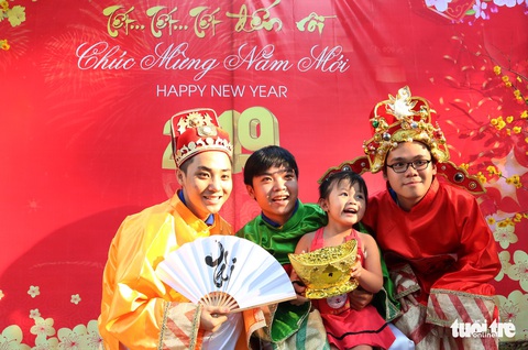 Mang Xuân yêu thương đến với bệnh nhi ung thư - Ảnh 8. Mang Xuân yêu thương đến với bệnh nhi ung thư - Ảnh 8.