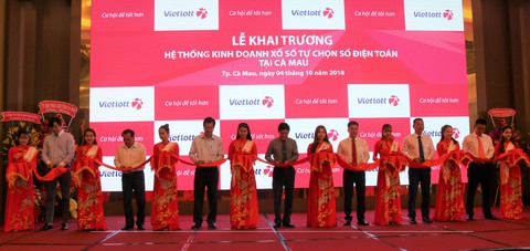 Hành trình một năm mang cơ hội để tốt hơn đến 48 tỉnh thành - Ảnh 3. Hành trình một năm mang cơ hội để tốt hơn đến 48 tỉnh thành - Ảnh 3.
