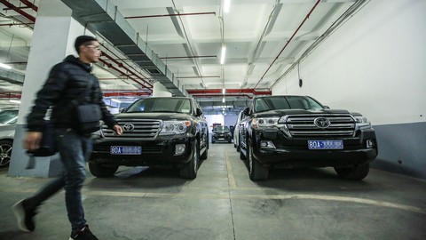 Khoán xe công: Chỉ bắt buộc ở cấp sở, cục - Ảnh 1. Khoán xe công: Chỉ bắt buộc ở cấp sở, cục - Ảnh 1.