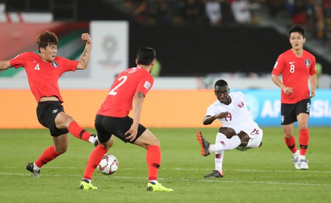 Địa chấn Asian Cup: Hàn Quốc bị loại khỏi bán kết - Ảnh 2. Địa chấn Asian Cup: Hàn Quốc bị loại khỏi bán kết - Ảnh 2.