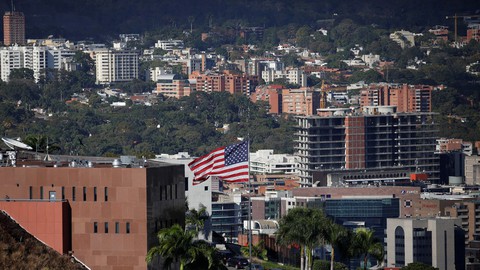 Venezuela sẽ tước quyền miễn trừ ngoại giao của phái đoàn Mỹ sau 72 giờ - Ảnh 1. Venezuela sẽ tước quyền miễn trừ ngoại giao của phái đoàn Mỹ sau 72 giờ - Ảnh 1.