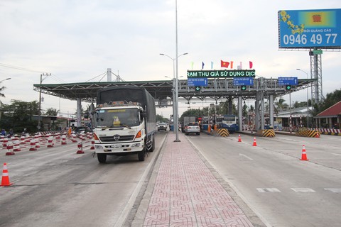 Phải sửa xong tuyến tránh BOT Cai Lậy trước khi thu phí trở lại - Ảnh 2. Phải sửa xong tuyến tránh BOT Cai Lậy trước khi thu phí trở lại - Ảnh 2.