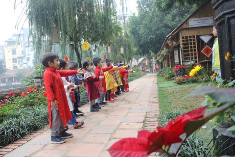 29 ông đồ ‘trượt’ kì thi khảo tuyển của Hội chữ Xuân Kỷ Hợi - Ảnh 5. 29 ông đồ ‘trượt’ kì thi khảo tuyển của Hội chữ Xuân Kỷ Hợi - Ảnh 5.