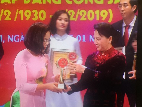 56 tác phẩm đạt giải Búa liềm vàng - Ảnh 1. 56 tác phẩm đạt giải Búa liềm vàng - Ảnh 1.