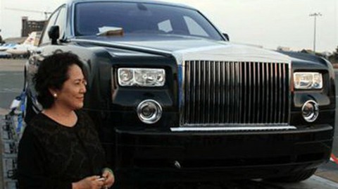 Nữ đại gia Diệp Bạch Dương là ai? - Ảnh 1. Nữ đại gia Diệp Bạch Dương là ai? - Ảnh 1.