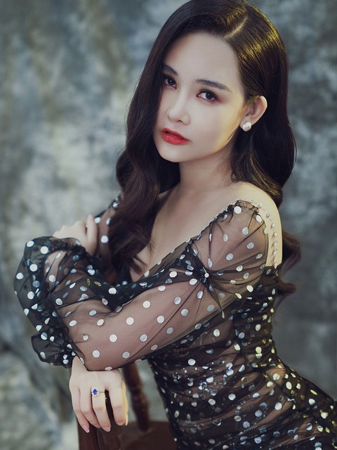 Lê Âu Ngân Anh một bước tới ngôi á hậu Liên lục địa? - Ảnh 1. Lê Âu Ngân Anh một bước tới ngôi á hậu Liên lục địa? - Ảnh 1.
