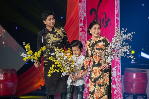 Ngô Phương Anh chiến thắng tại Én vàng nghệ sĩ 2018 - Ảnh 3. Ngô Phương Anh chiến thắng tại Én vàng nghệ sĩ 2018 - Ảnh 3.