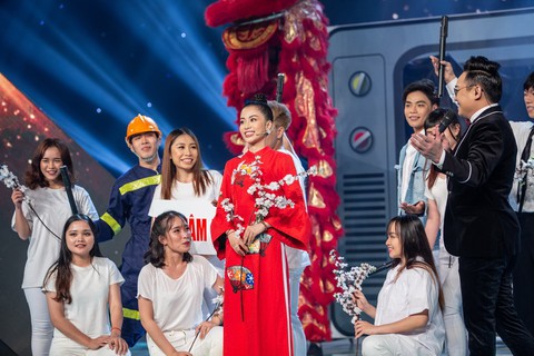 Ngô Phương Anh chiến thắng tại Én vàng nghệ sĩ 2018 - Ảnh 4. Ngô Phương Anh chiến thắng tại Én vàng nghệ sĩ 2018 - Ảnh 4.