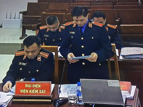 Đang xét xử 2 cựu thứ trưởng vì giúp Vũ nhôm thâu tóm đất công - Ảnh 6. Đang xét xử 2 cựu thứ trưởng vì giúp Vũ nhôm thâu tóm đất công - Ảnh 6.